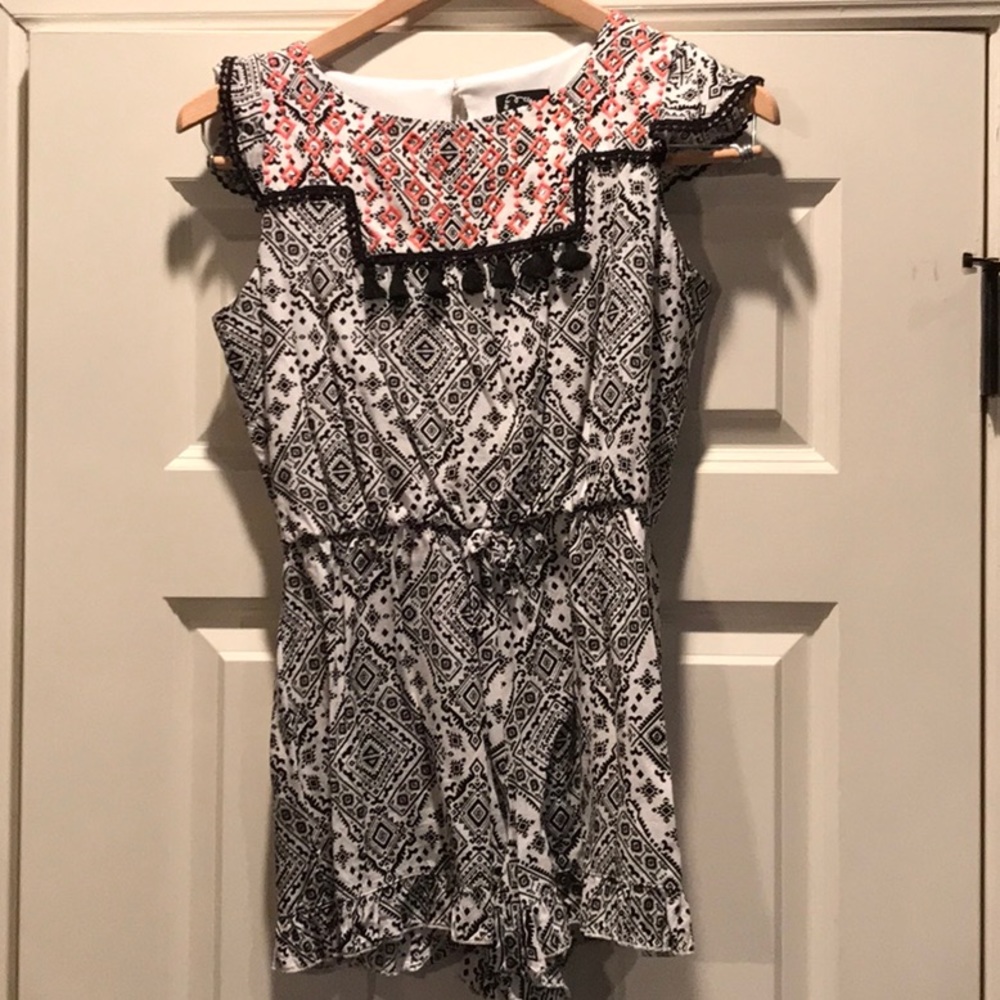 Girls Art Class Romper size Large